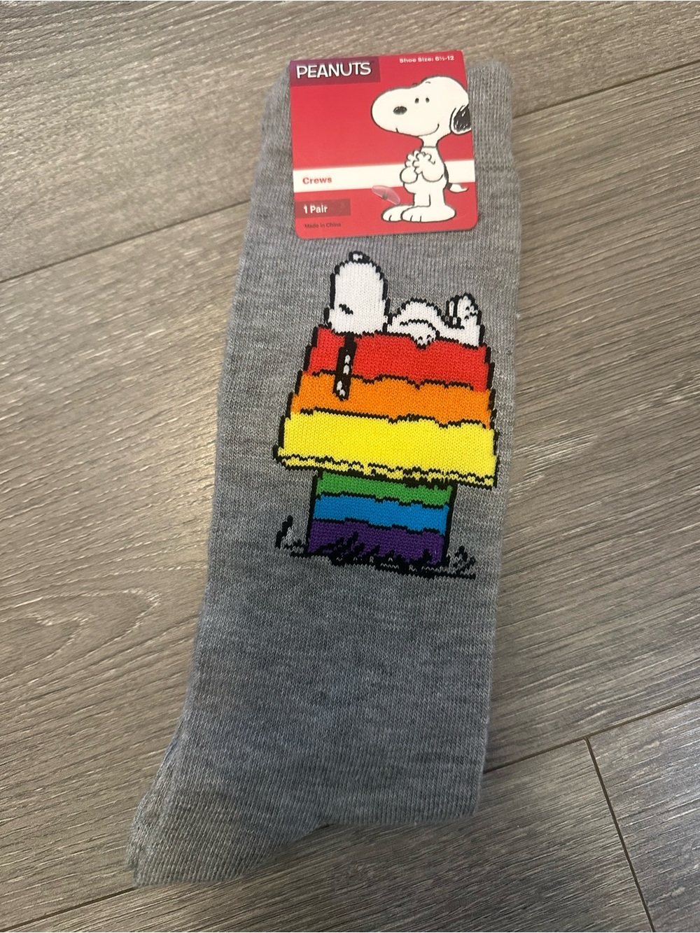 Peanuts Gray Snoopy Crew Socks with rainbow accents size 6 1/2 to 12